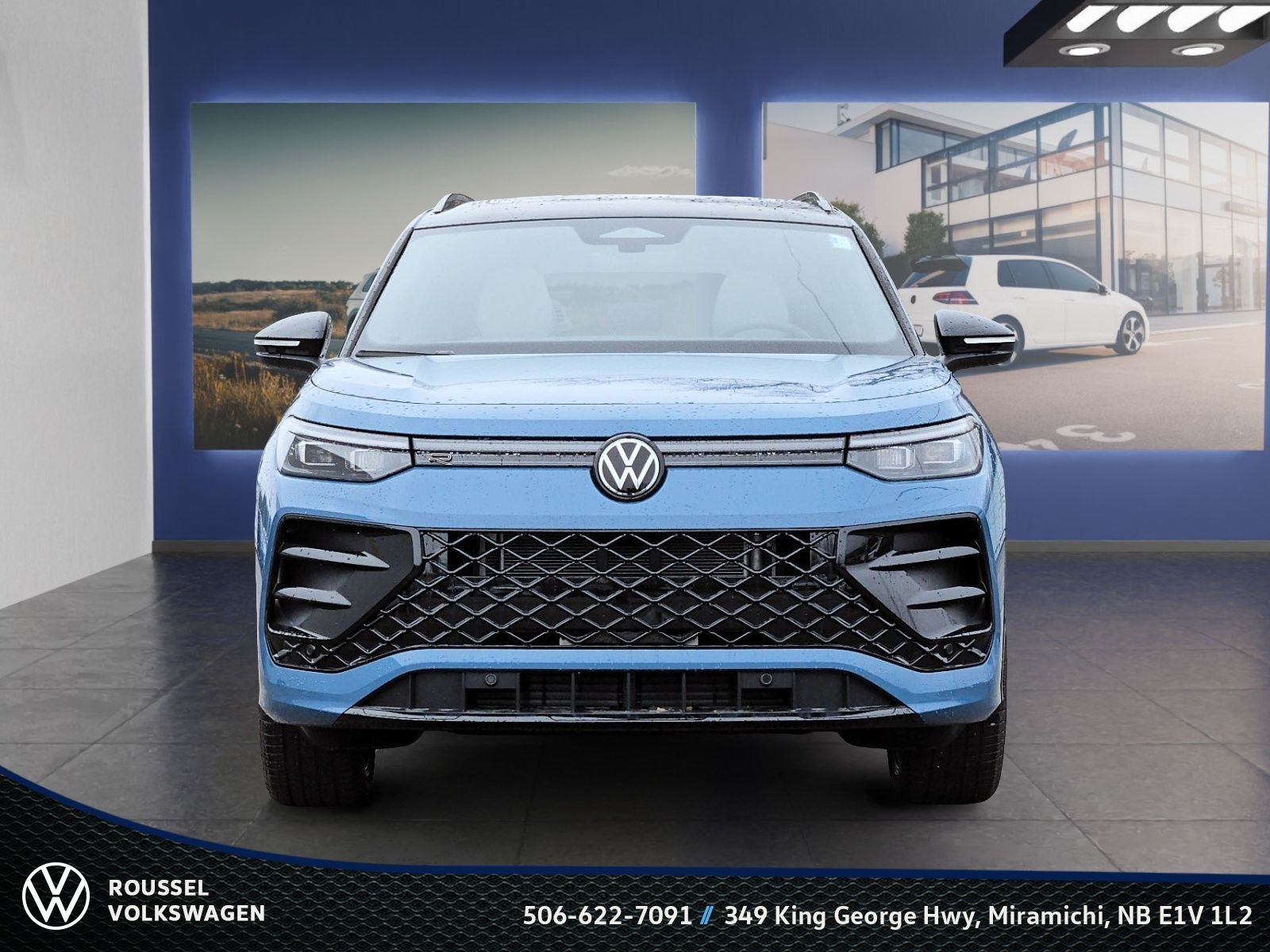 Photo 2026 Volkswagen Tiguan Comfortline R-Line Black Edition 4MOTION #2