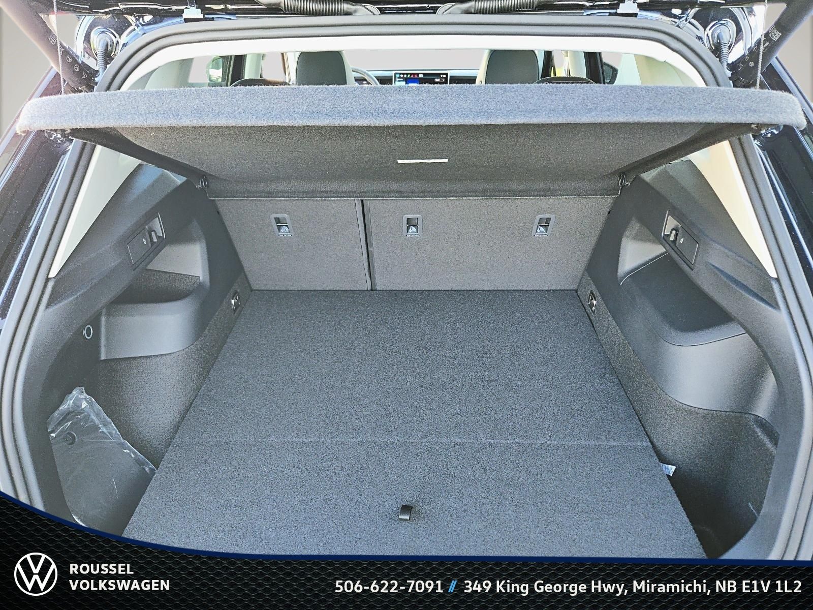 Photo 2026 Volkswagen Tiguan Comfortline 4MOTION #6