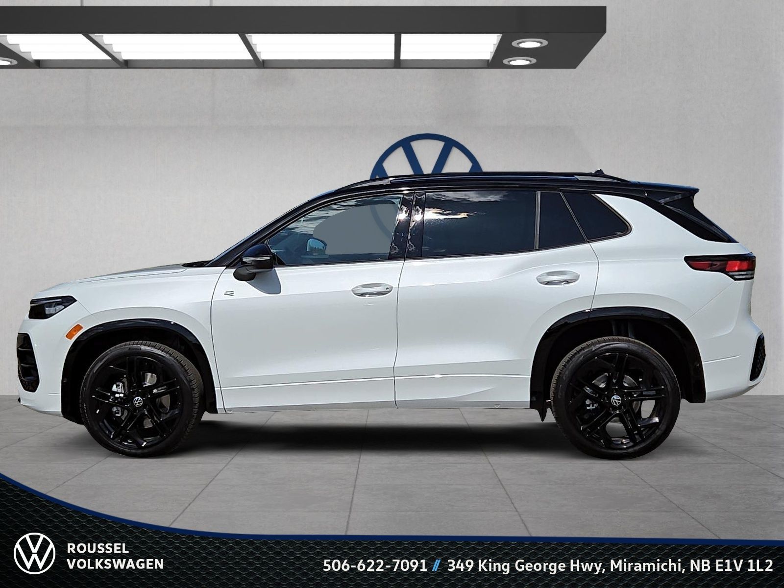 Photo Volkswagen Tiguan Comfortline R-Line Black Edition 4MOTION 2026 #5
