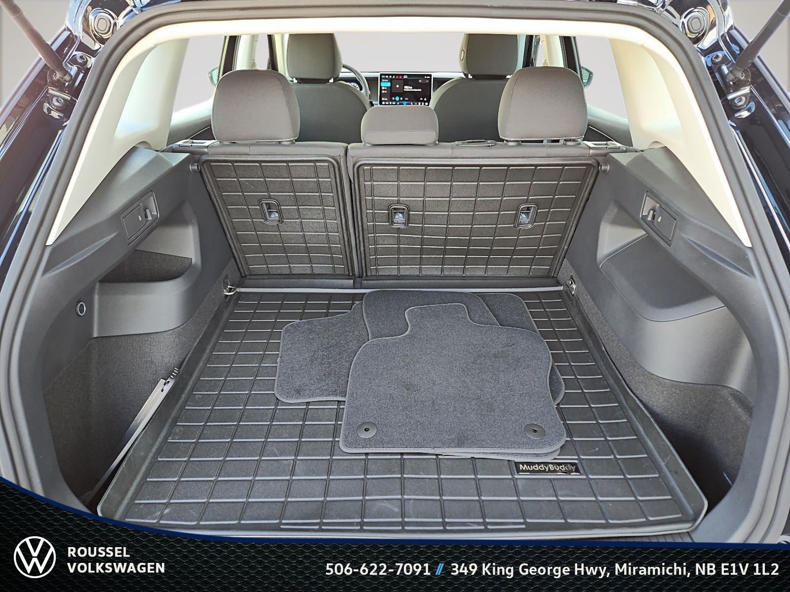 Photo 2026 Volkswagen Tiguan Trendline 4MOTION #6