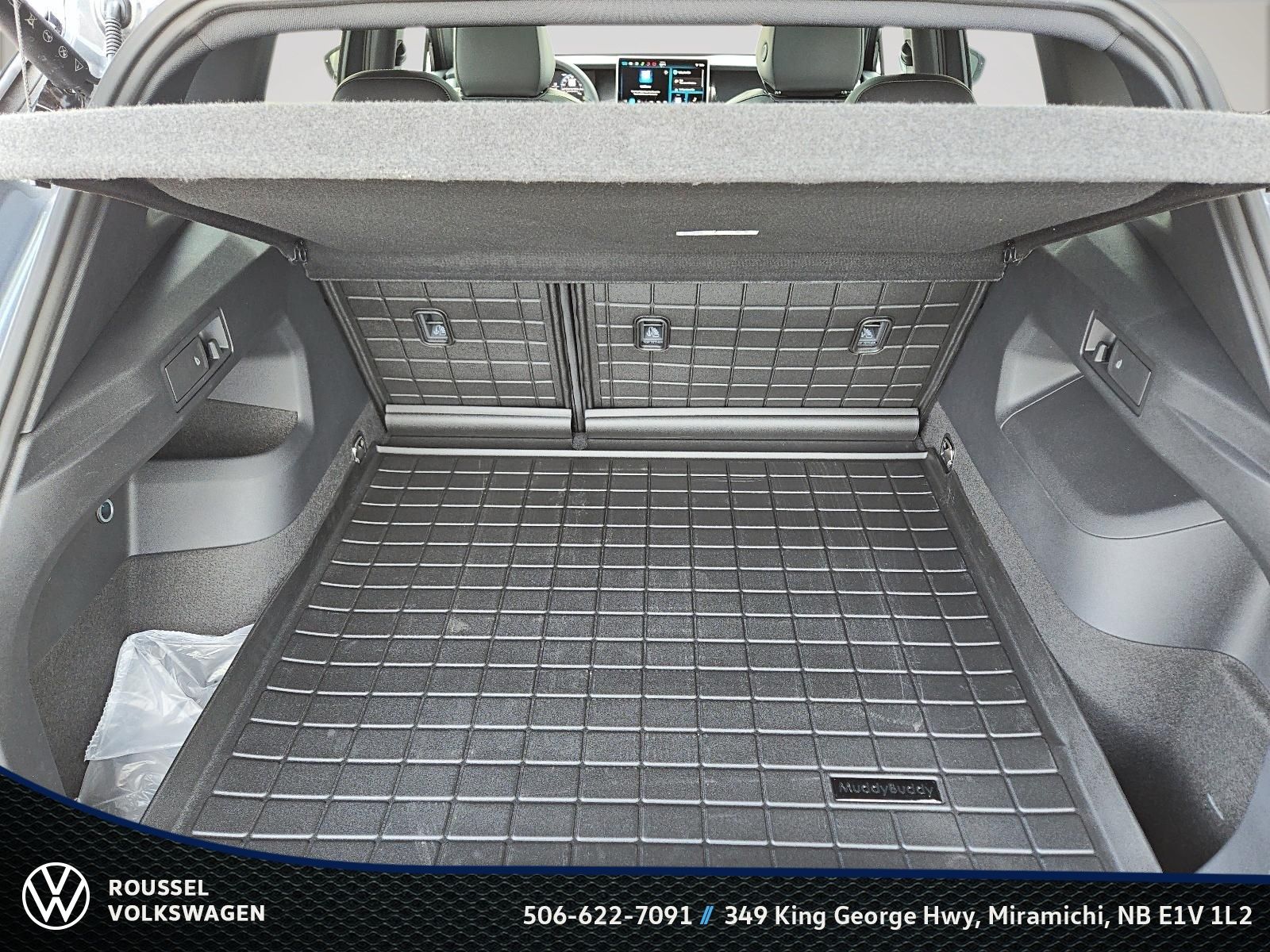 Photo 2026 Volkswagen Tiguan Comfortline R-Line Black Edition 4MOTION #6