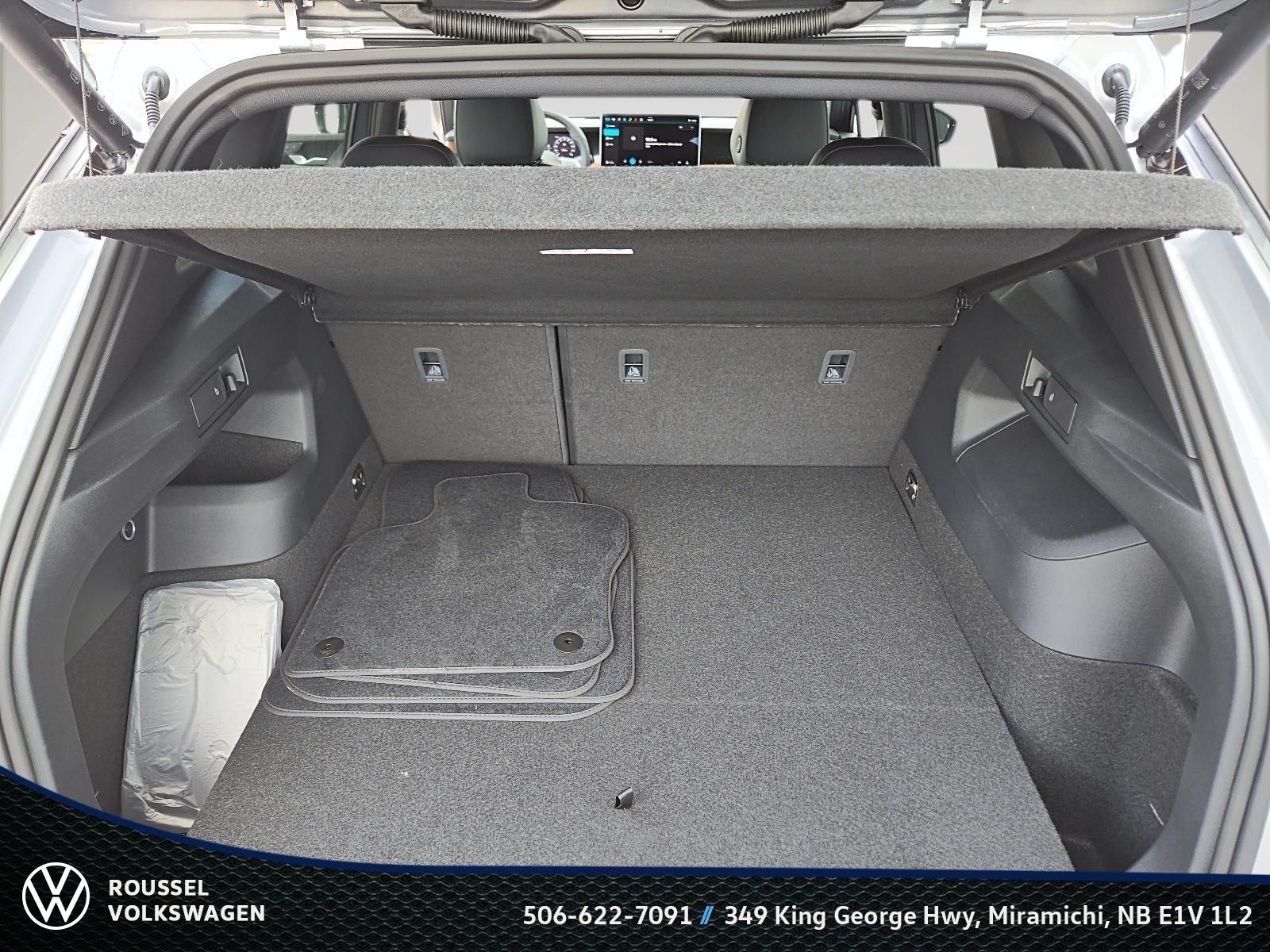 Photo 2026 Volkswagen Tiguan Highline Turbo R-Line 4MOTION #6