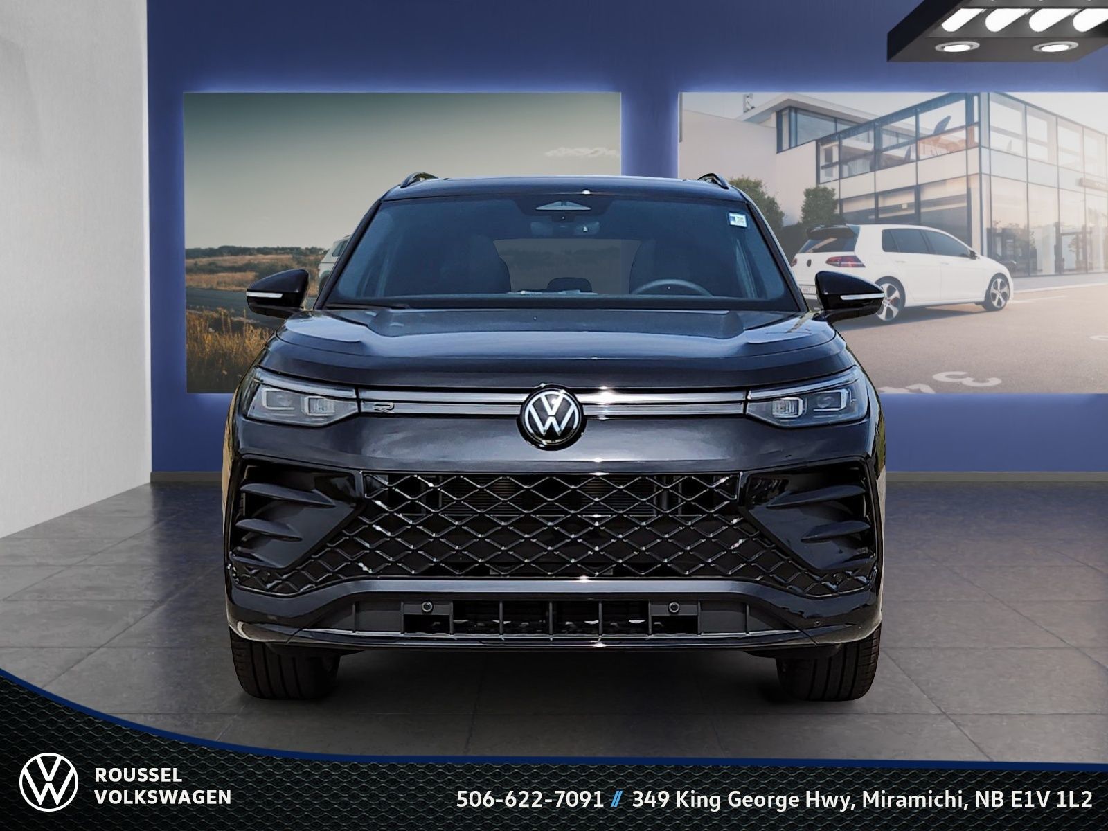 Photo 2026 Volkswagen Tiguan Comfortline R-Line Black Edition 4MOTION #2