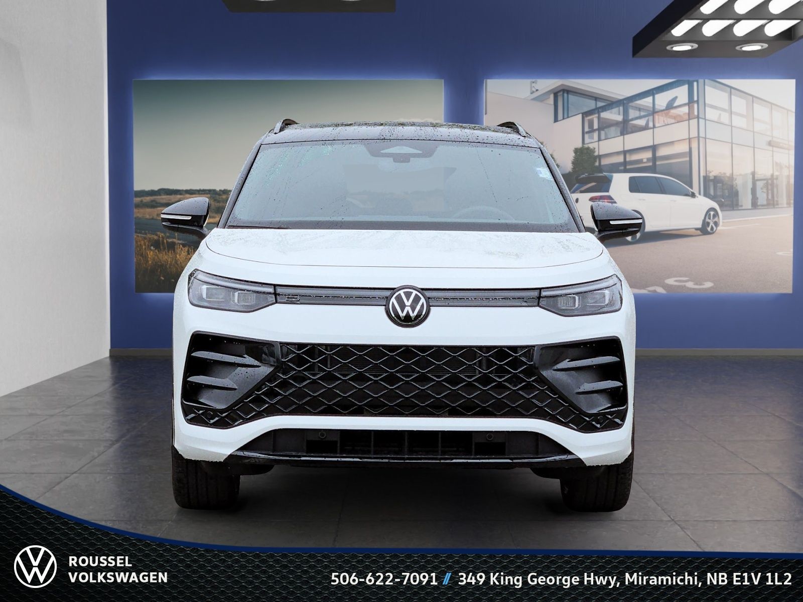 Photo 2026 Volkswagen Tiguan Comfortline R-Line Black Edition 4MOTION #2