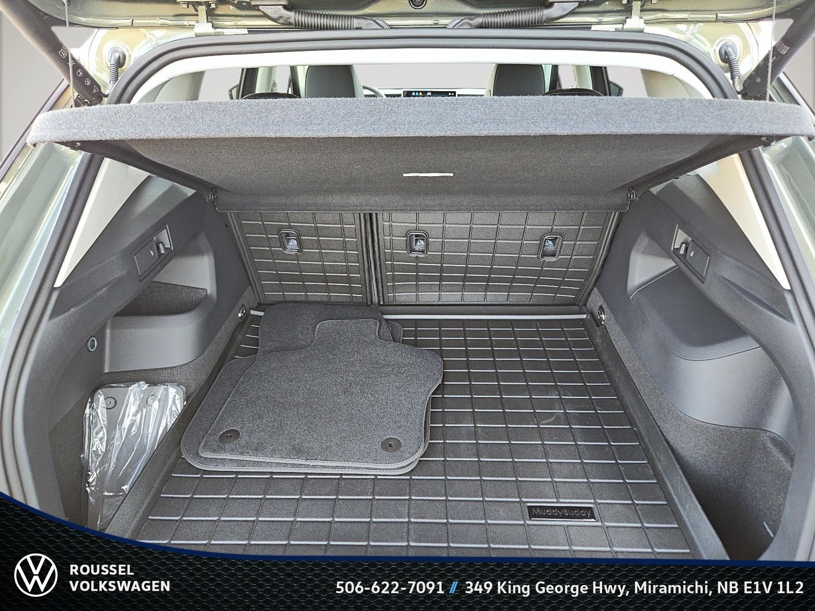 Photo 2026 Volkswagen Tiguan Comfortline 4MOTION #6