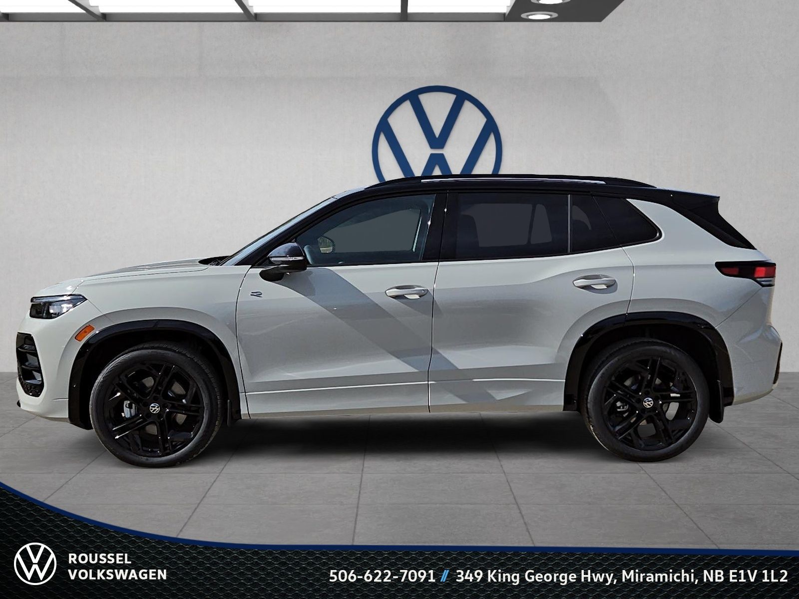 Photo Volkswagen Tiguan Comfortline R-Line Black Edition 4MOTION 2026 #5