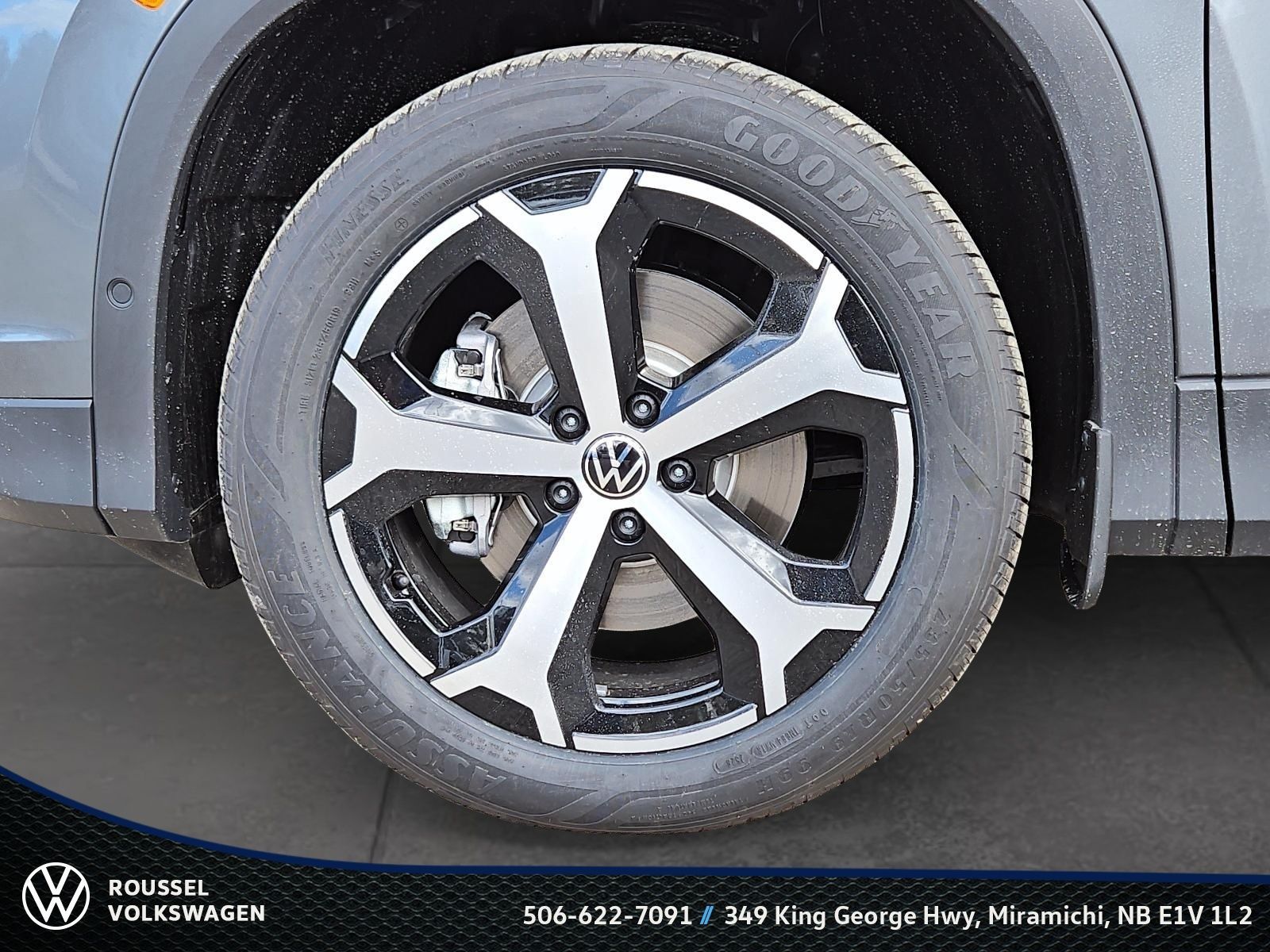 Photo Volkswagen Tiguan Comfortline 4MOTION 2027 #7