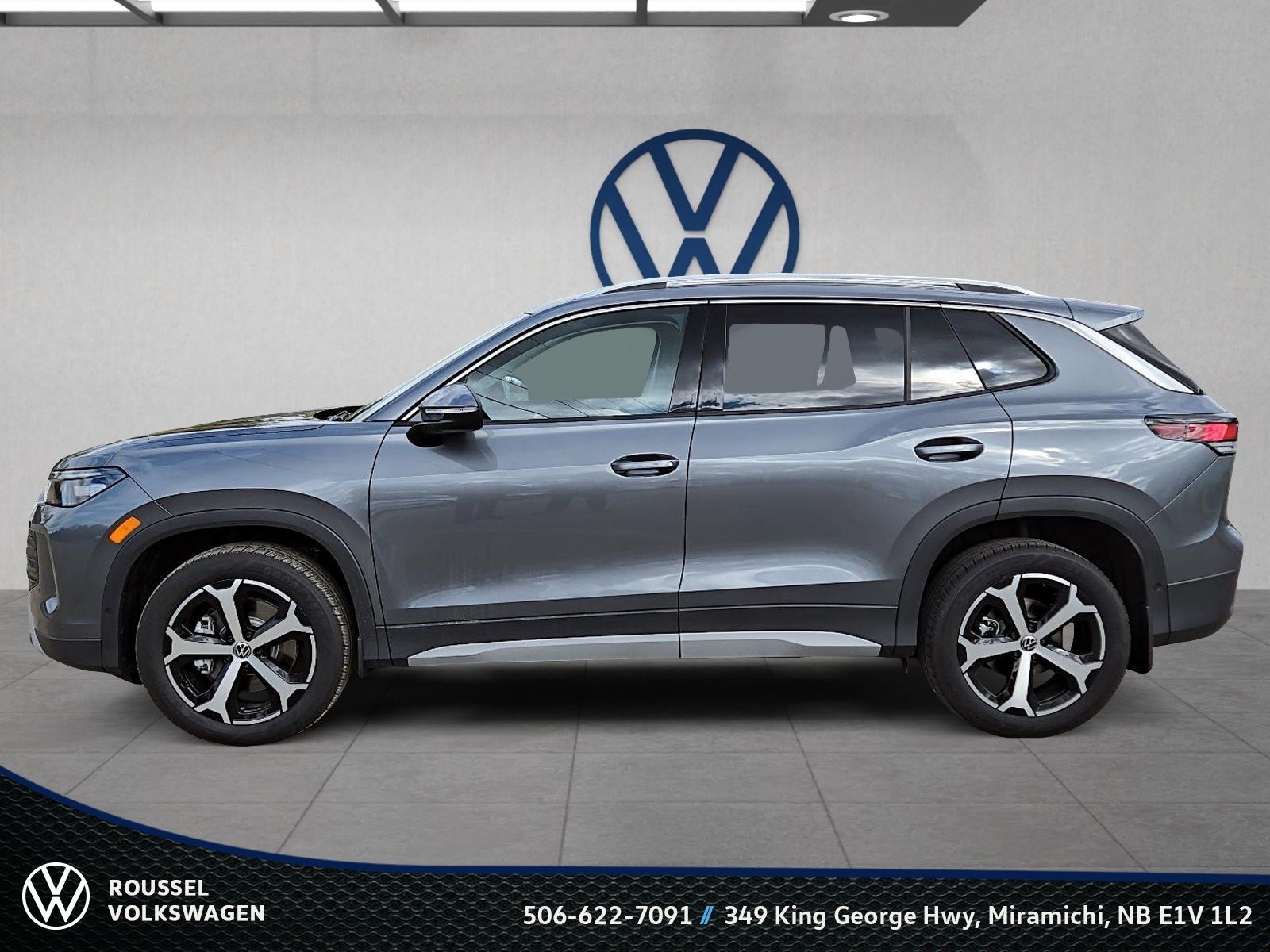 Photo Volkswagen Tiguan Comfortline 4MOTION 2027 #3