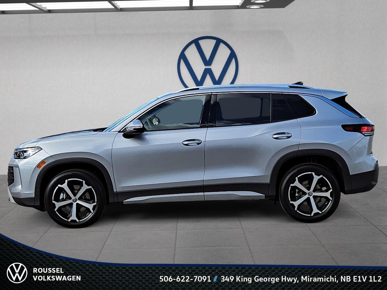 Photo Volkswagen Tiguan Comfortline 4MOTION 2027 #3