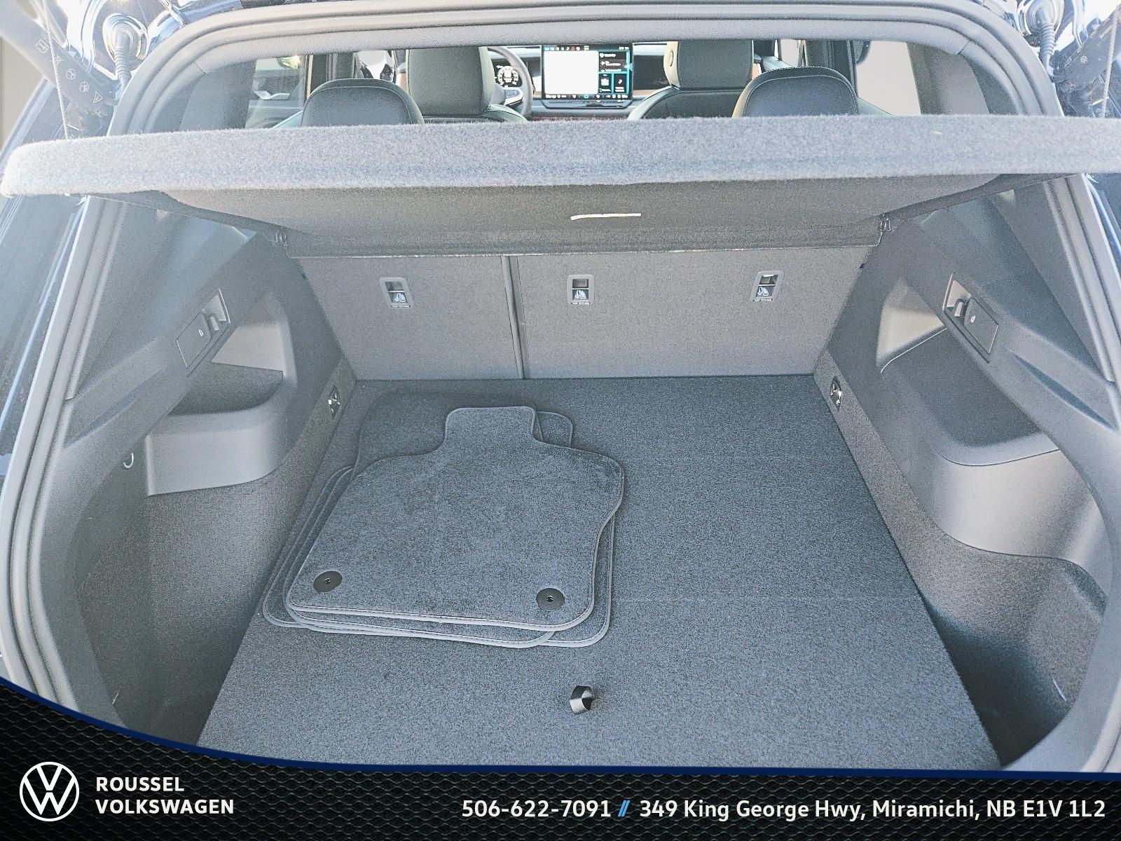 Photo 2027 Volkswagen Tiguan Highline Turbo R-Line 4MOTION #8