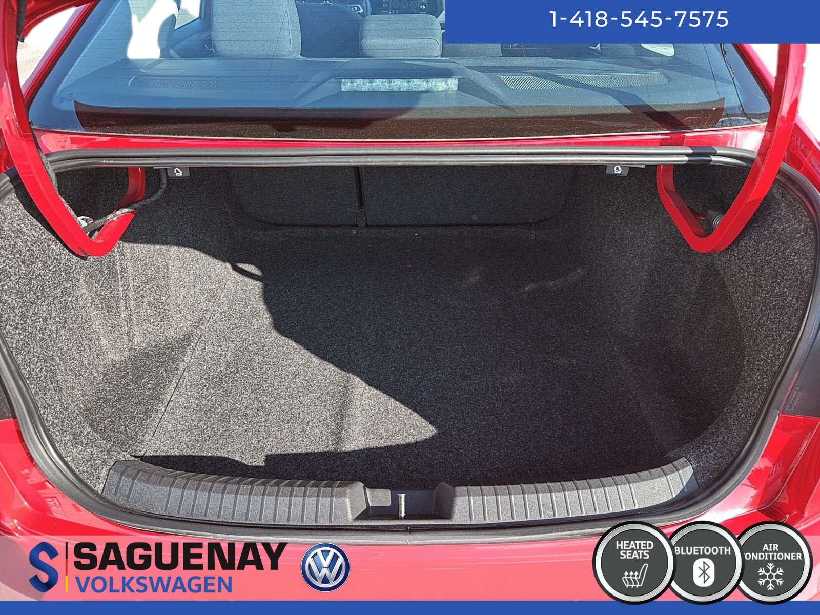 Volkswagen Jetta COMFORLTINE 2019 74$ / Semaine + Taxes