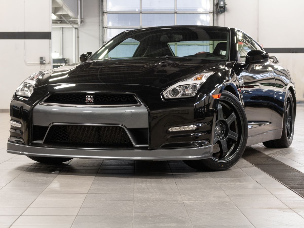 Kelowna Nissan | Used 2016 GT-R Black Edition in Kelowna