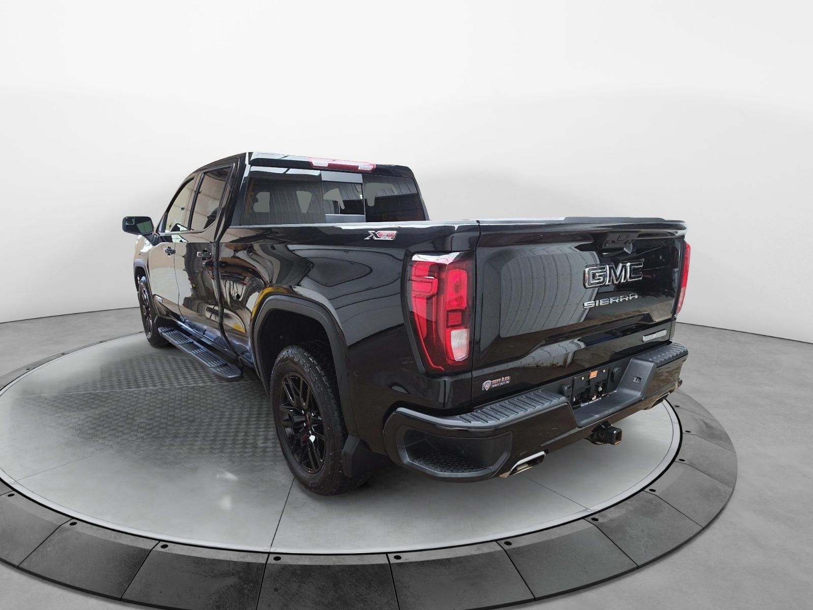 GMC SIERRA 1500 2023 — photo 4