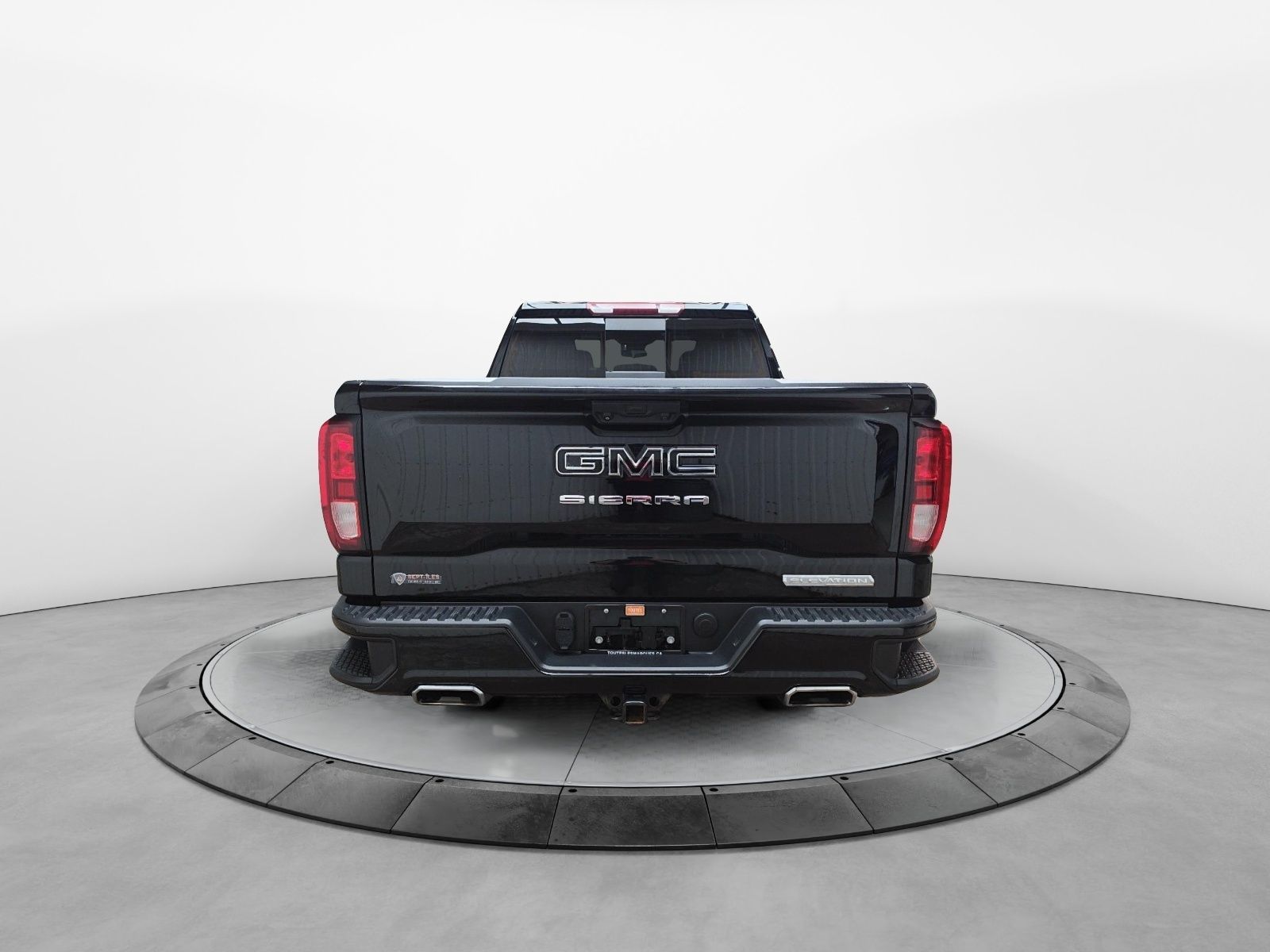 GMC SIERRA 1500 2023 — photo 3