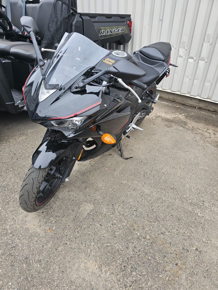 2018 Yamaha R3