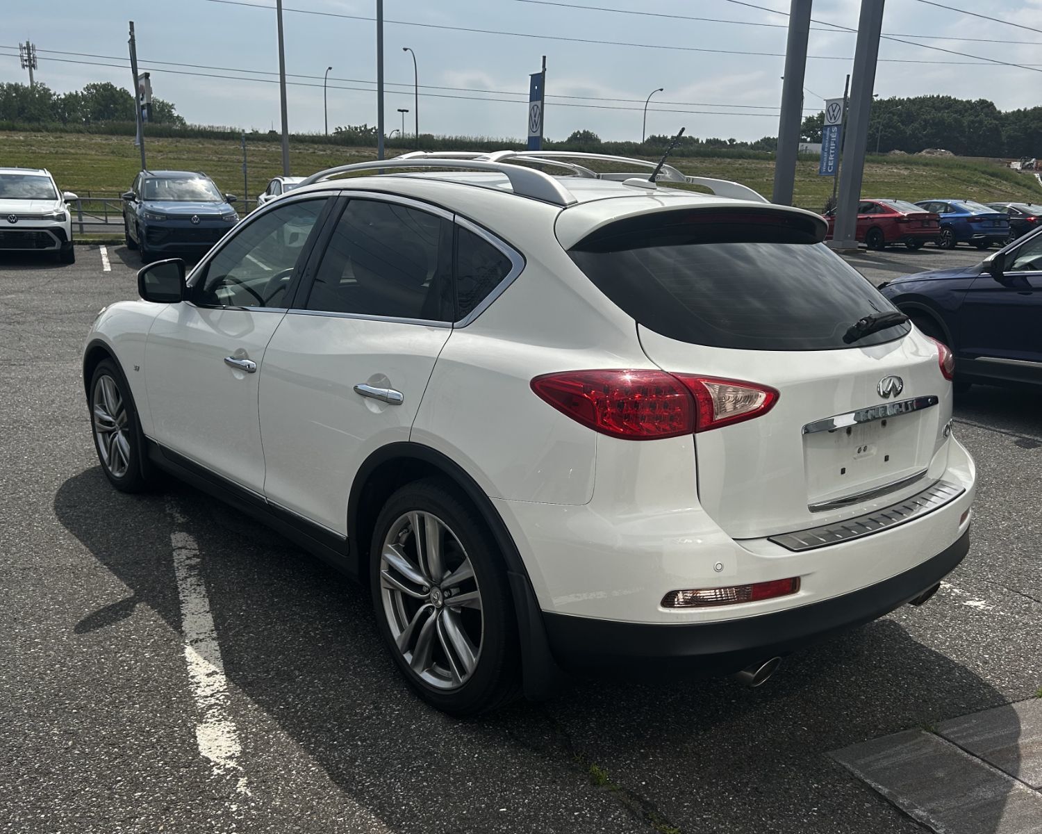 Infiniti QX50  2015