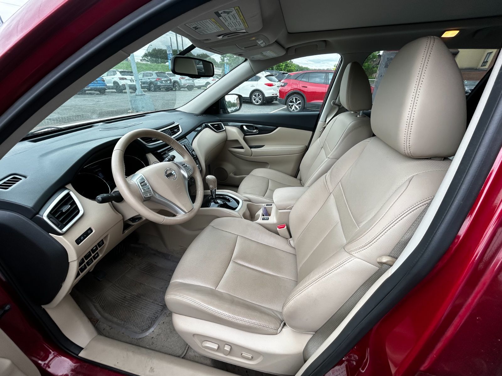 Nissan Rogue  2014
