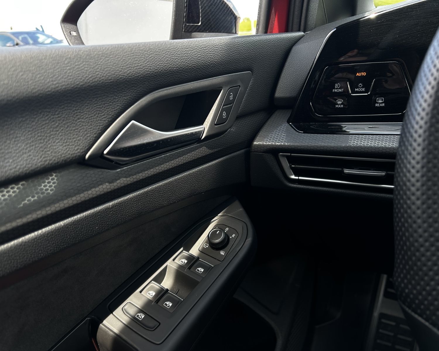 Volkswagen Golf GTI 380 Autobahn 2024