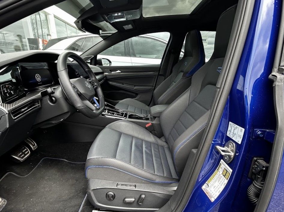 Volkswagen Golf R  2024
