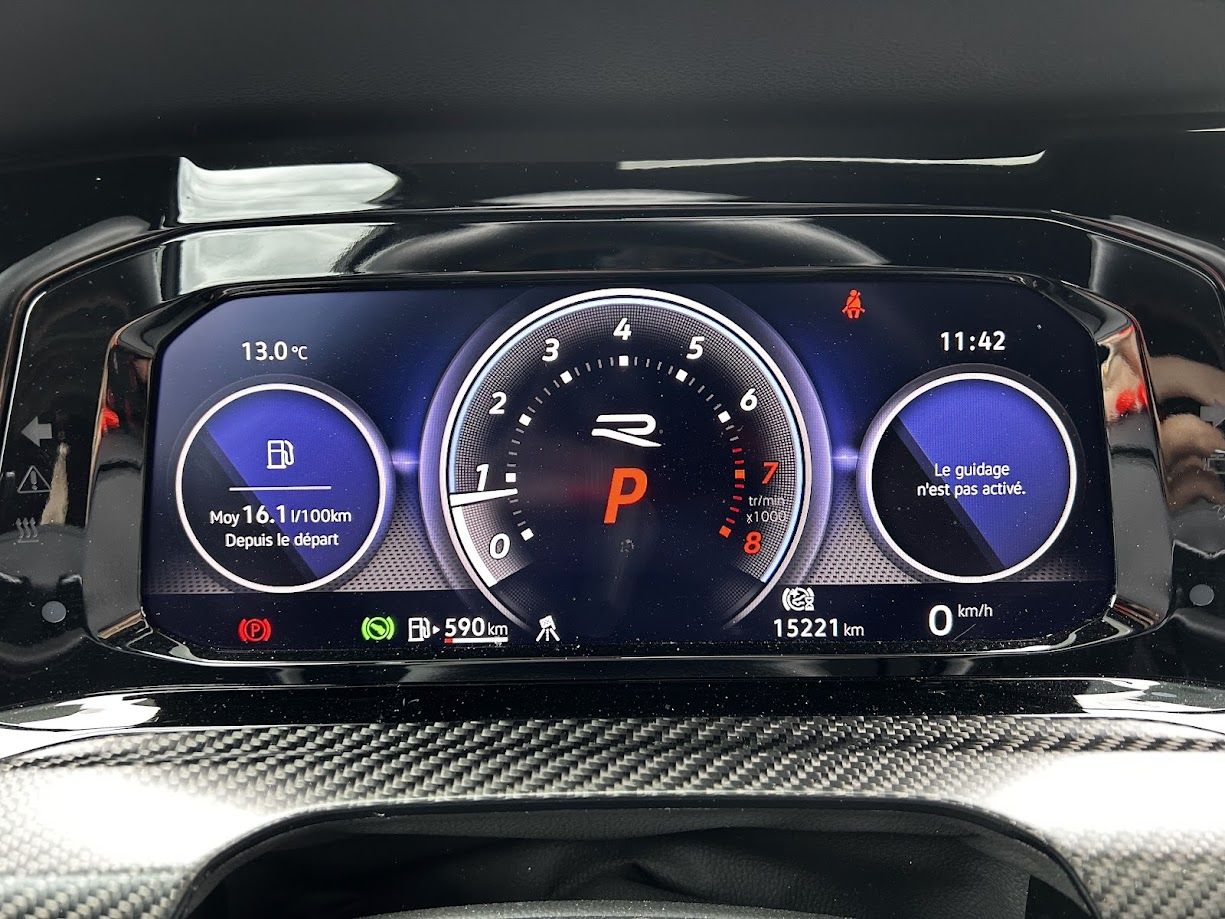 Volkswagen Golf R  2024