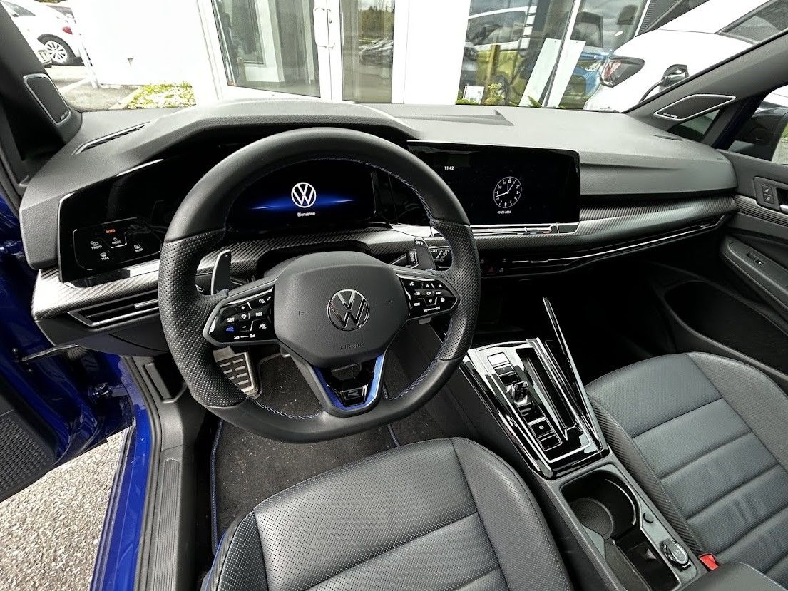 Volkswagen Golf R  2024