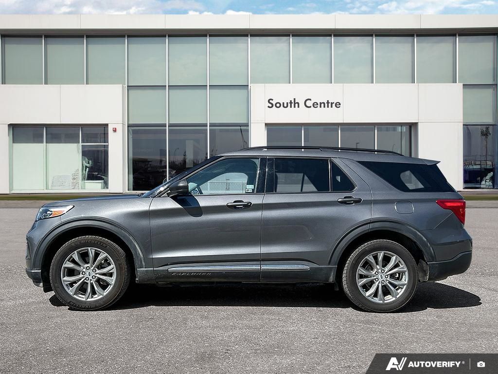 Photo 2023 Ford Explorer XLT #3