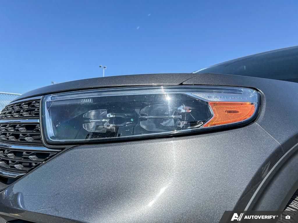 Photo 2023 Ford Explorer XLT #7