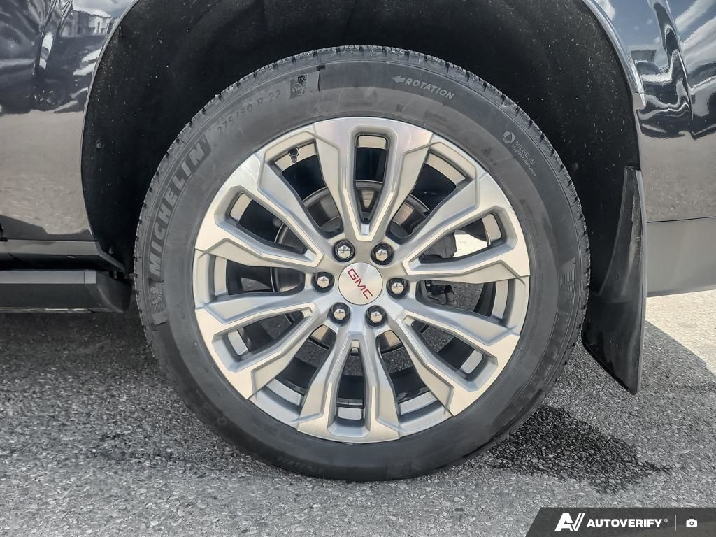 Photo 2023 GMC Yukon XL Denali #6