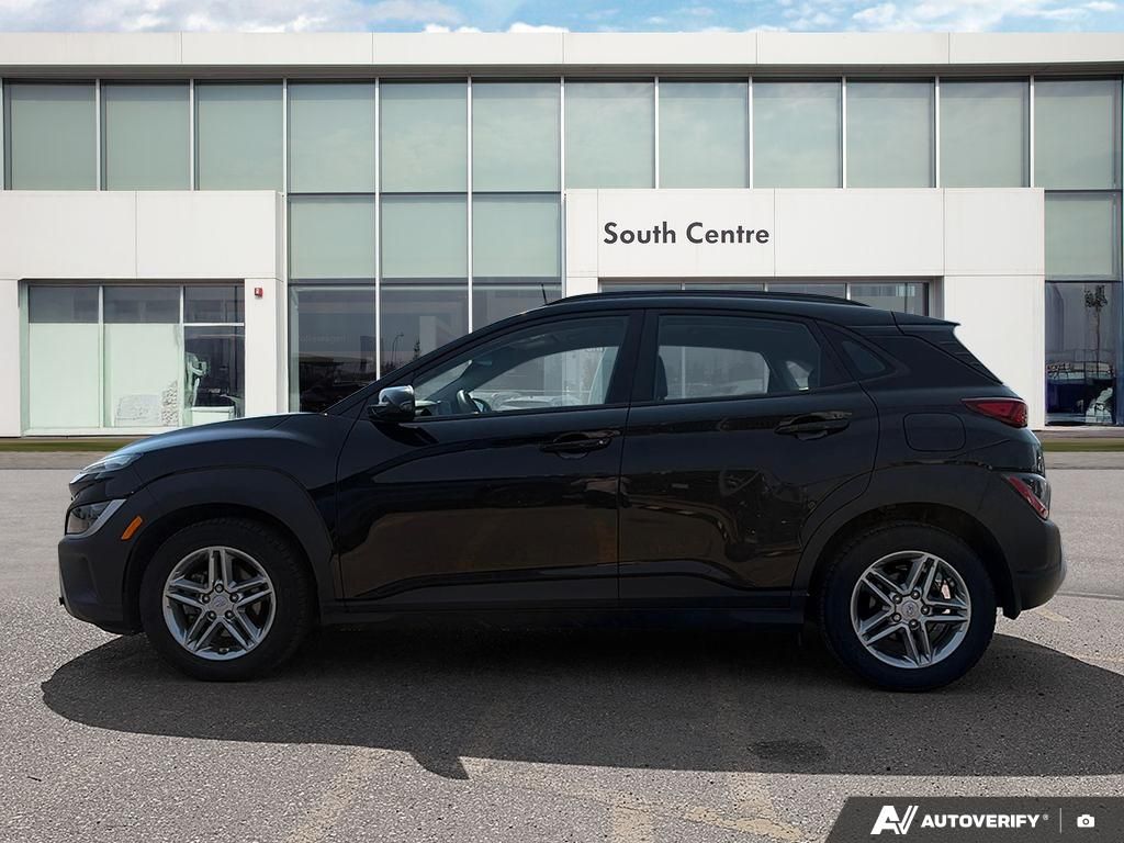 Photo 2022 Hyundai Kona Essential #3