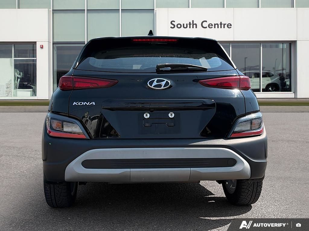 Photo 2022 Hyundai Kona Essential #5