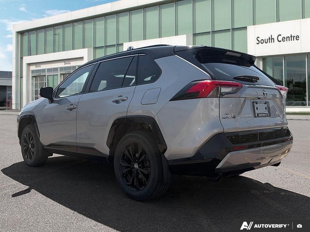 Photo 2022 Toyota RAV4 Hybrid XSE #4