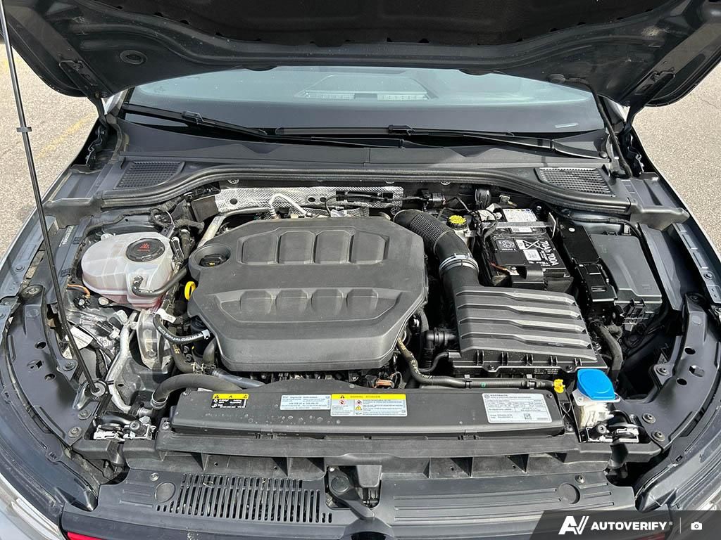 Photo 2024 Volkswagen Golf GTI Autobahn #8