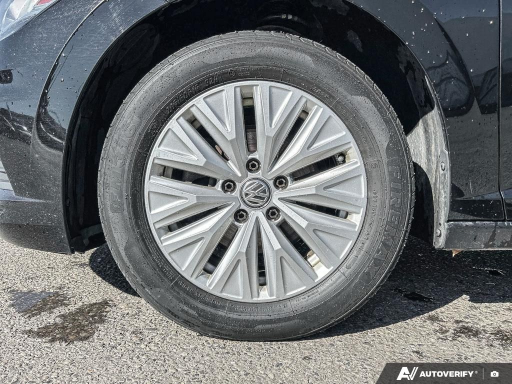 Photo 2019 Volkswagen Jetta Comfortline #6