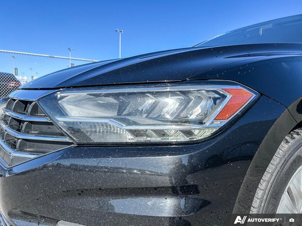 Photo 2019 Volkswagen Jetta Comfortline #7