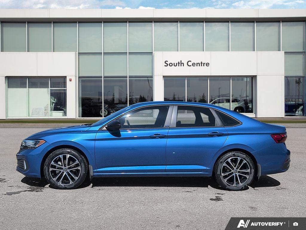 Photo 2023 Volkswagen Jetta Comfortline #3