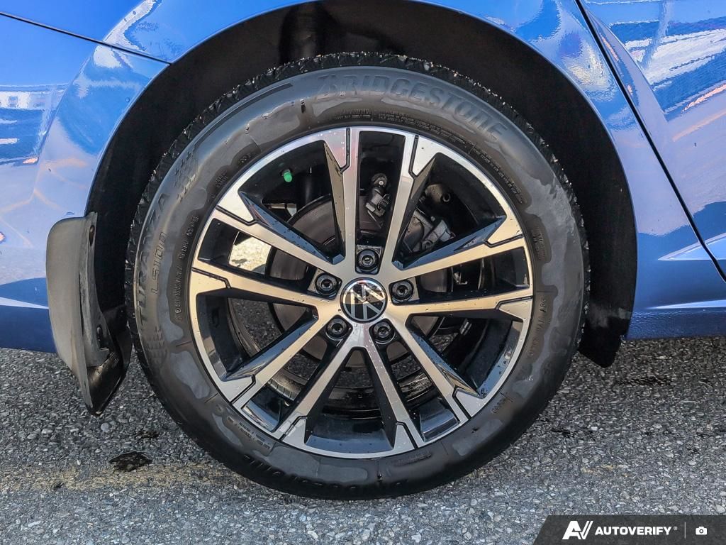 Photo 2023 Volkswagen Jetta Comfortline #6
