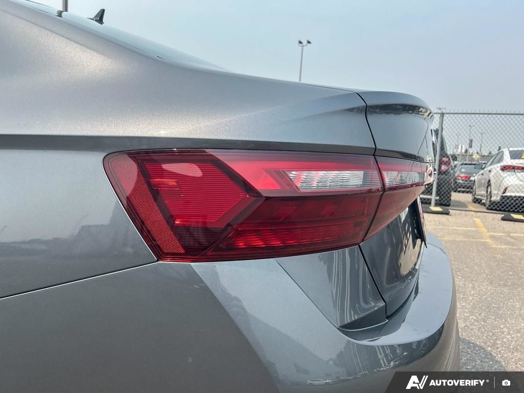 Photo 2026 Volkswagen Jetta Comfortline #7
