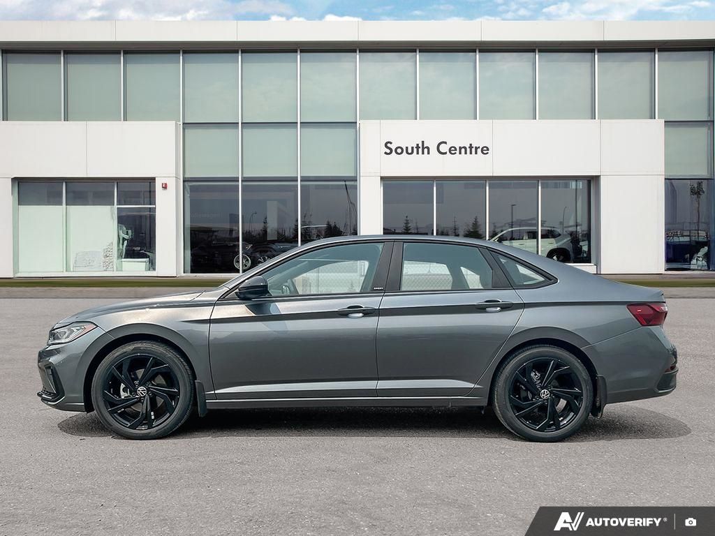 Photo 2026 Volkswagen Jetta Comfortline #3