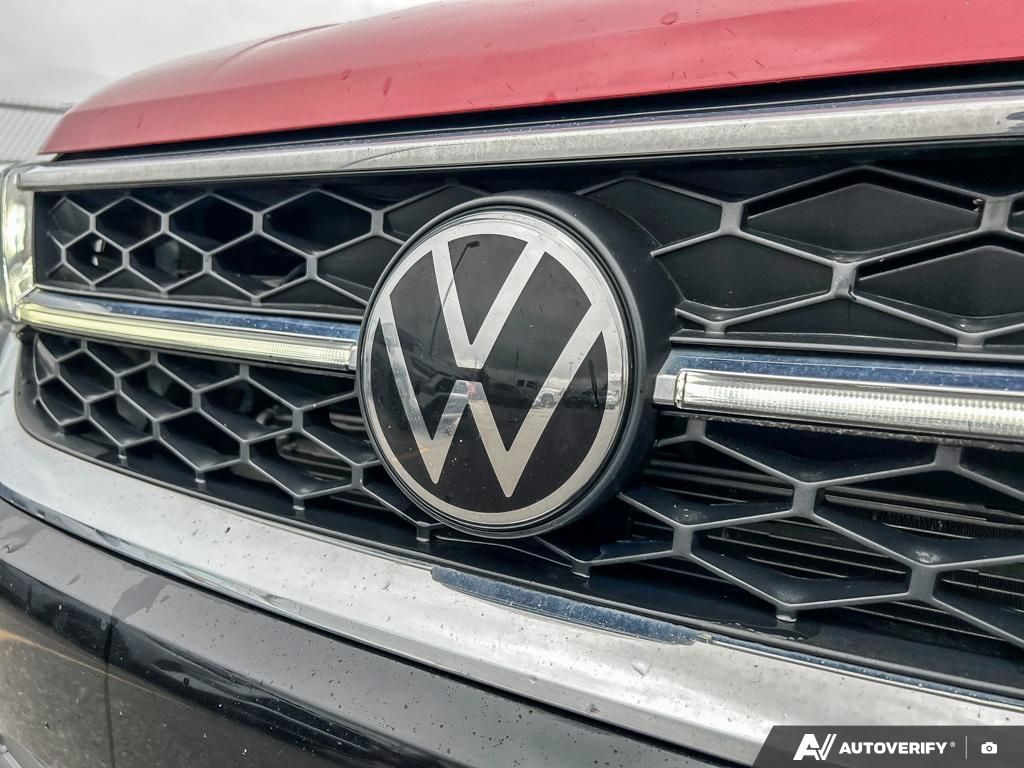 Photo 2023 Volkswagen Taos Highline #8