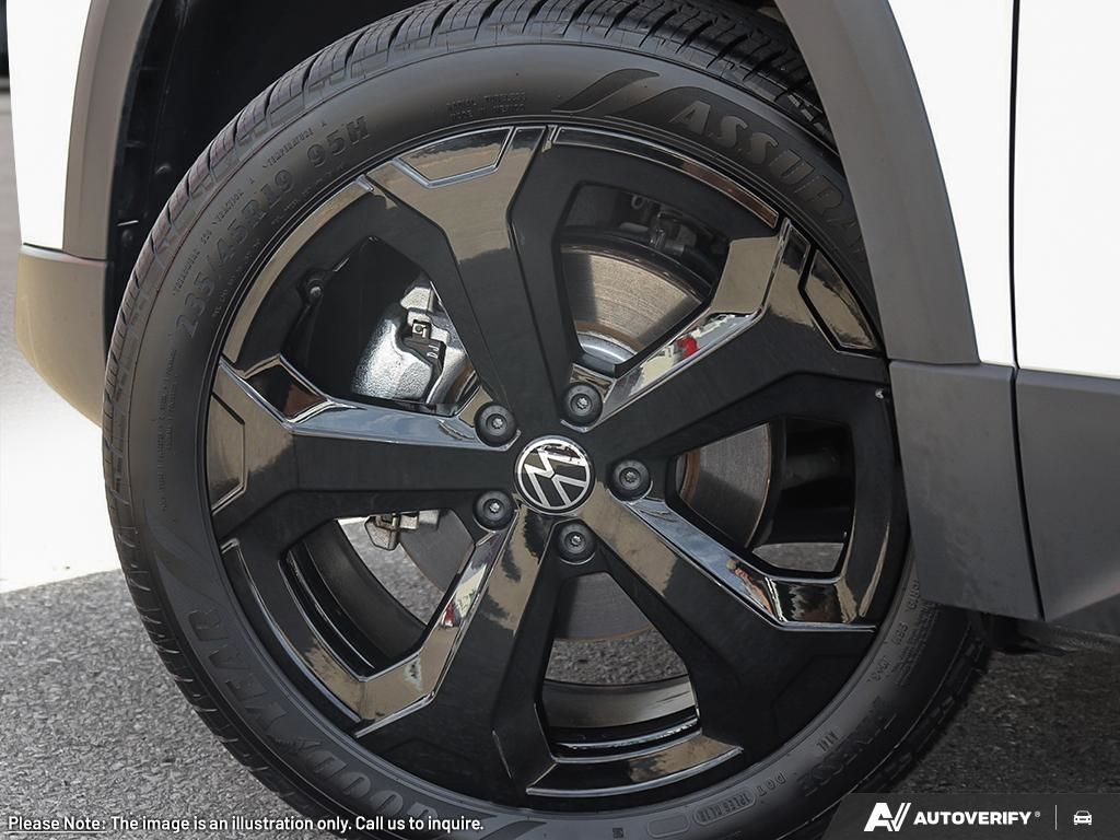 Photo 2026 Volkswagen Taos Comfortline Black Edition 4MOTION #8
