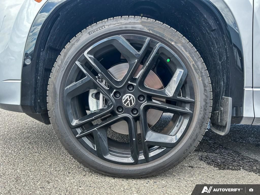 Photo 2026 Volkswagen Tiguan Comfortline R-Line Black Edition #4