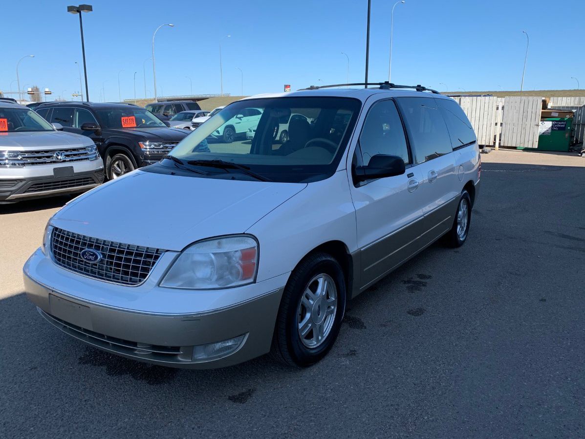 2004 ford minivan