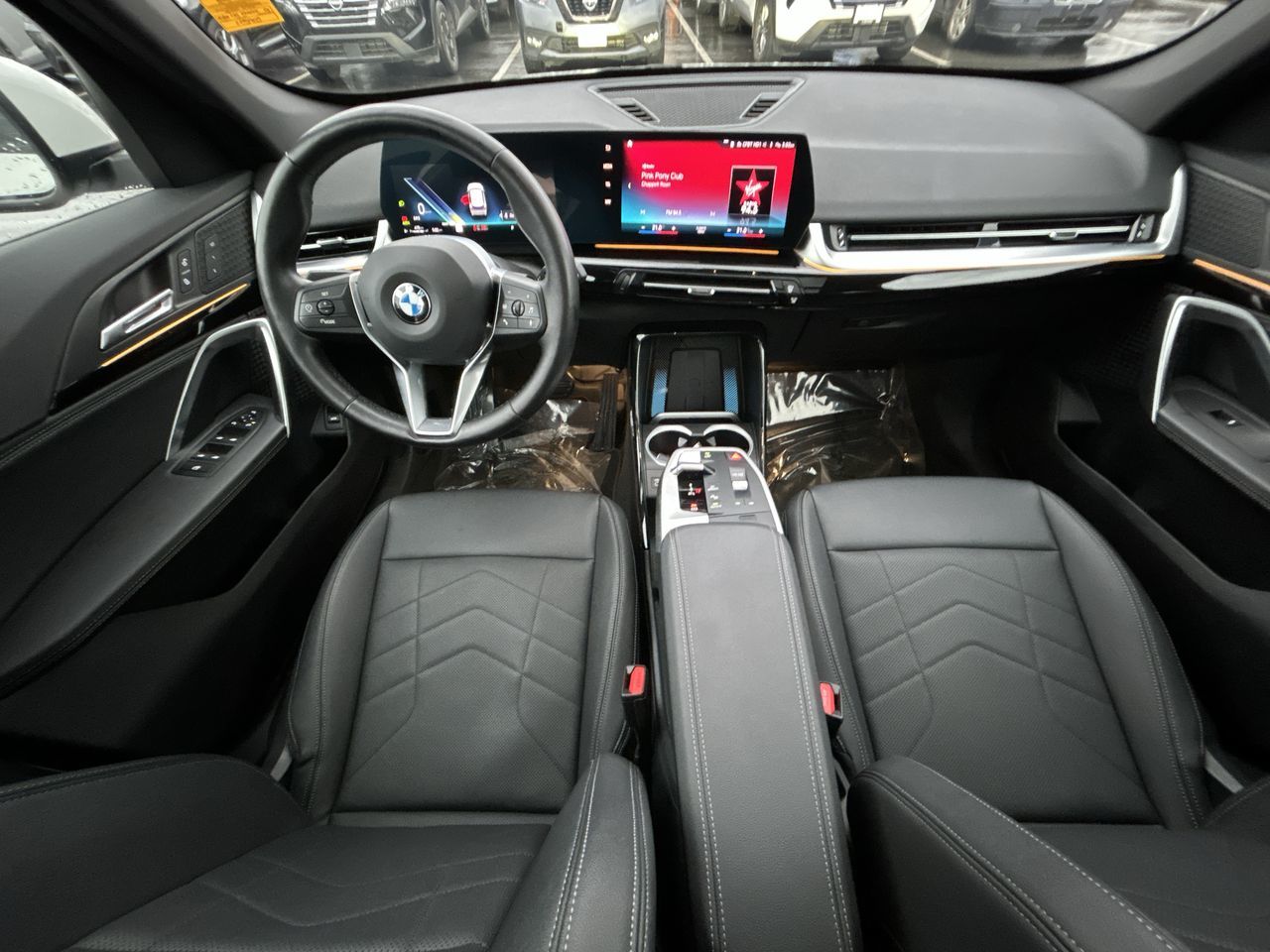 2023  X1
