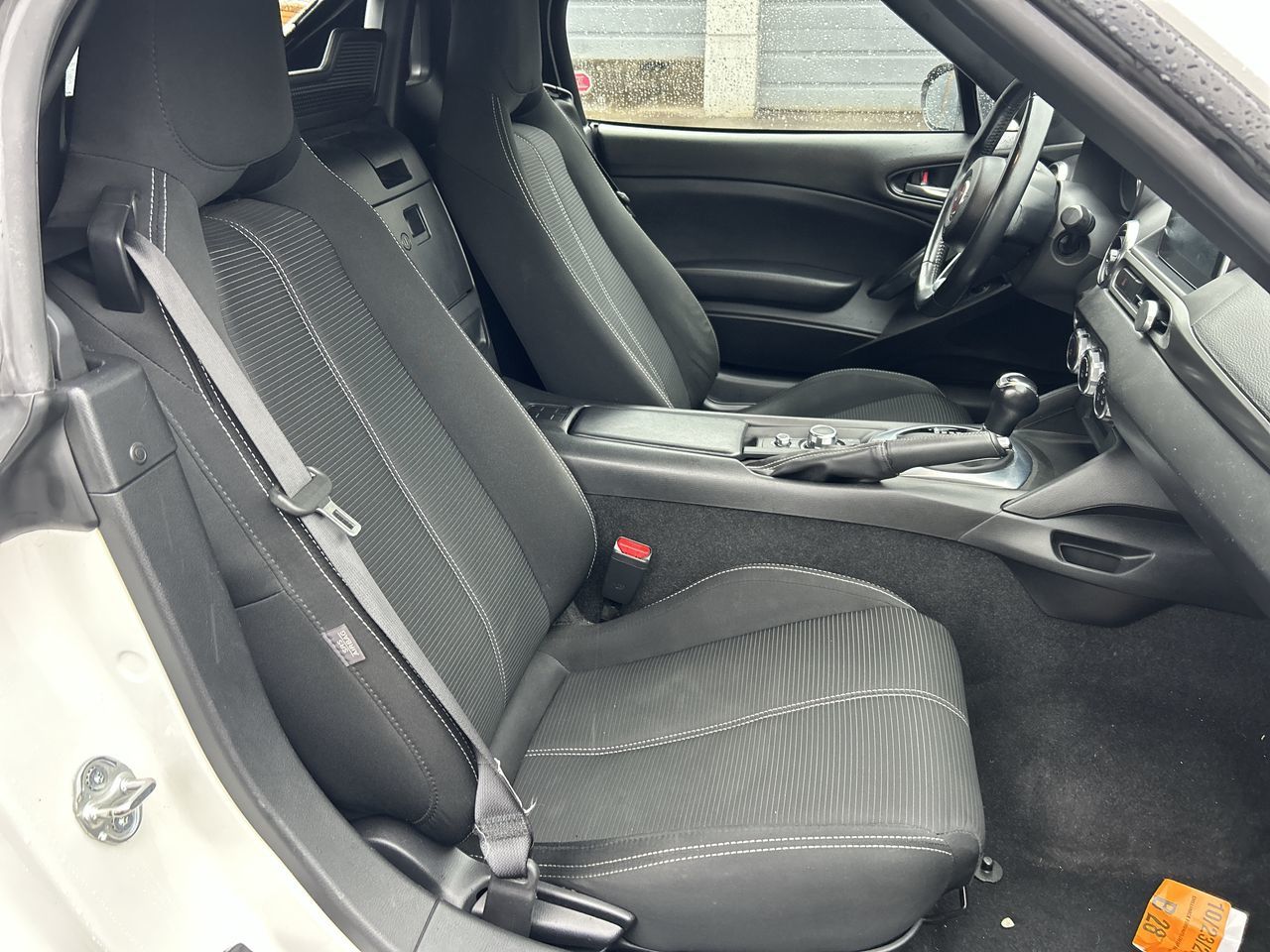 Fiat 124 Spider  2017 à Vancouver, Colombie-Britannique