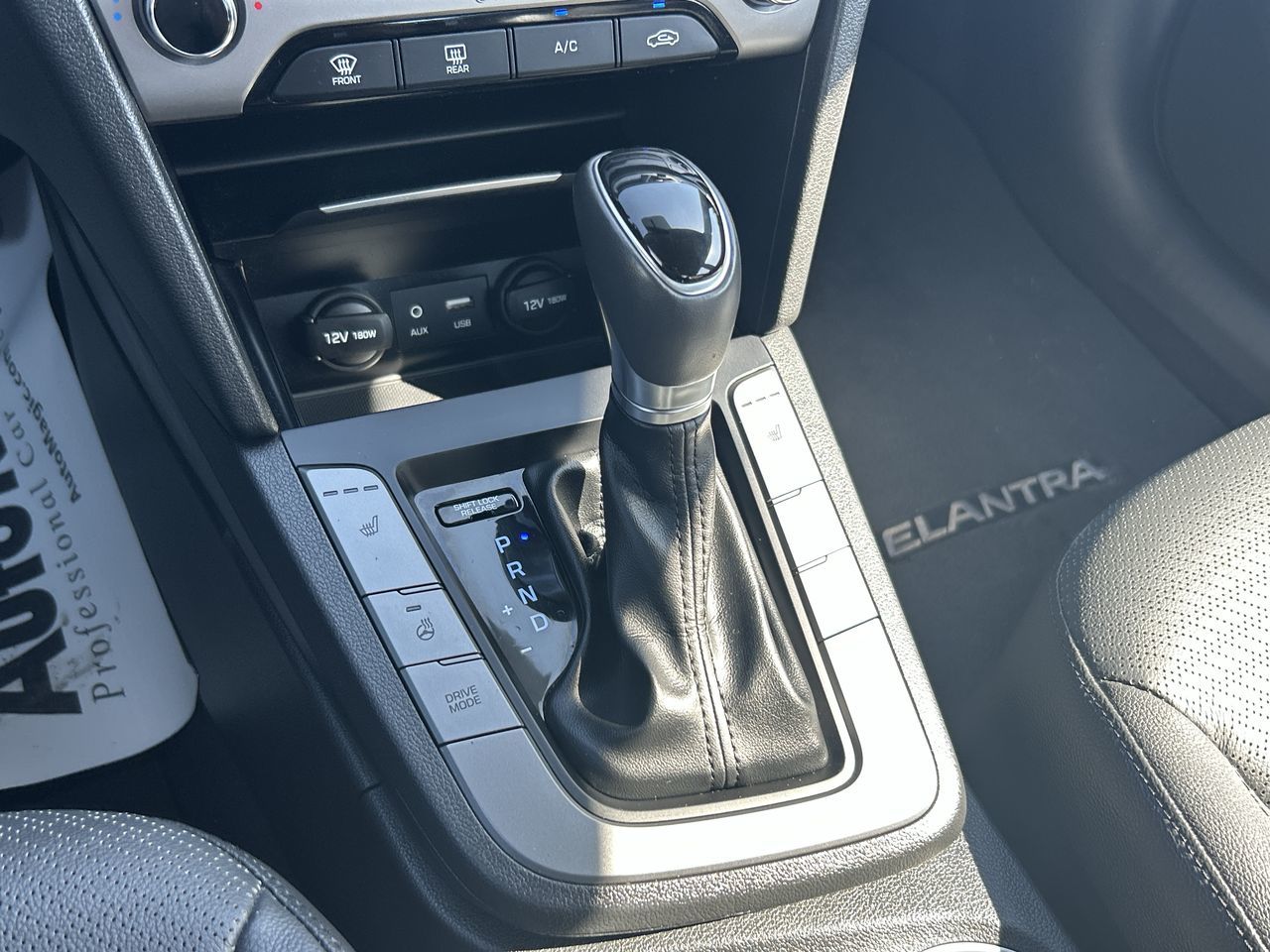 Hyundai Elantra Sedan  2017 à Vancouver, Colombie-Britannique