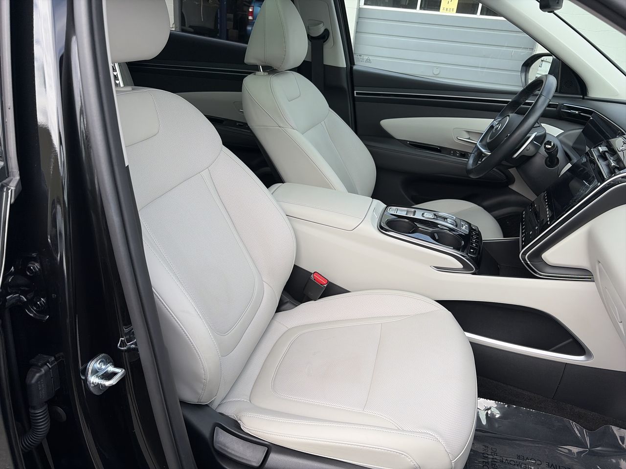 2024  Tucson Hybrid