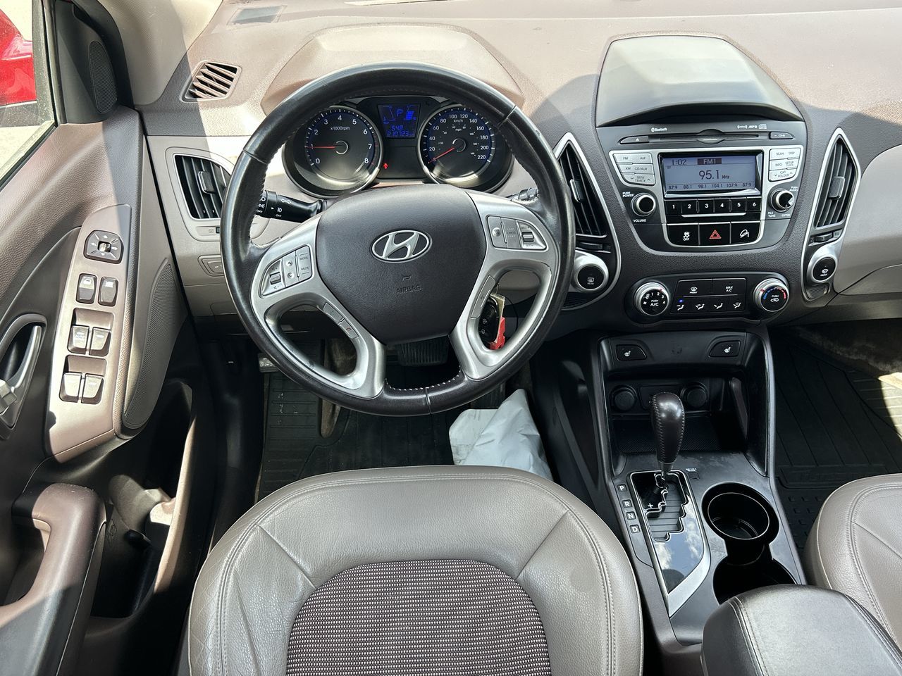 2010 Hyundai Tucson in Vancouver, British Columbia