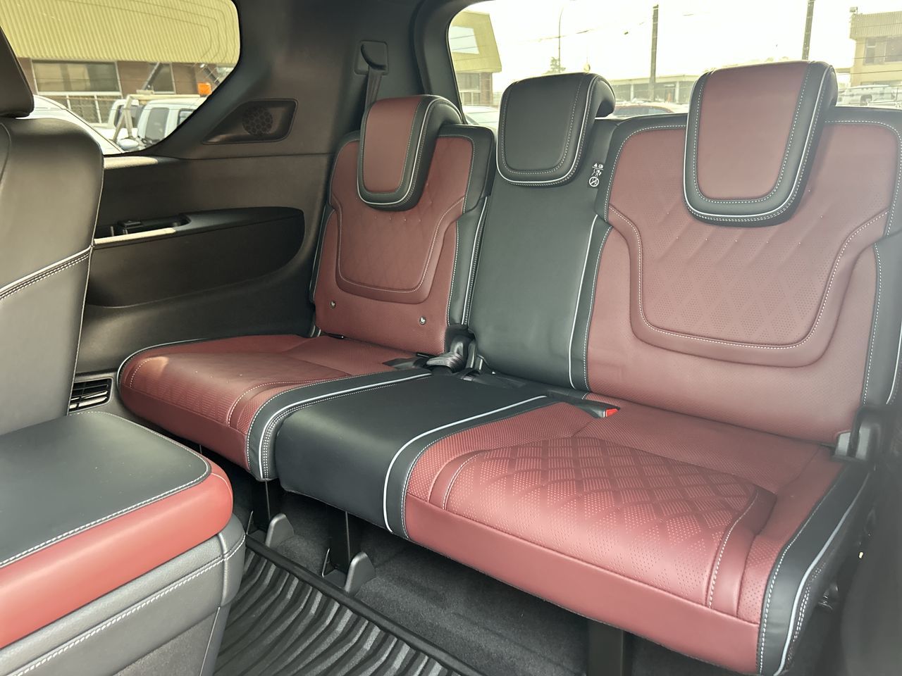 Infiniti QX80  2025 à Vancouver, Colombie-Britannique