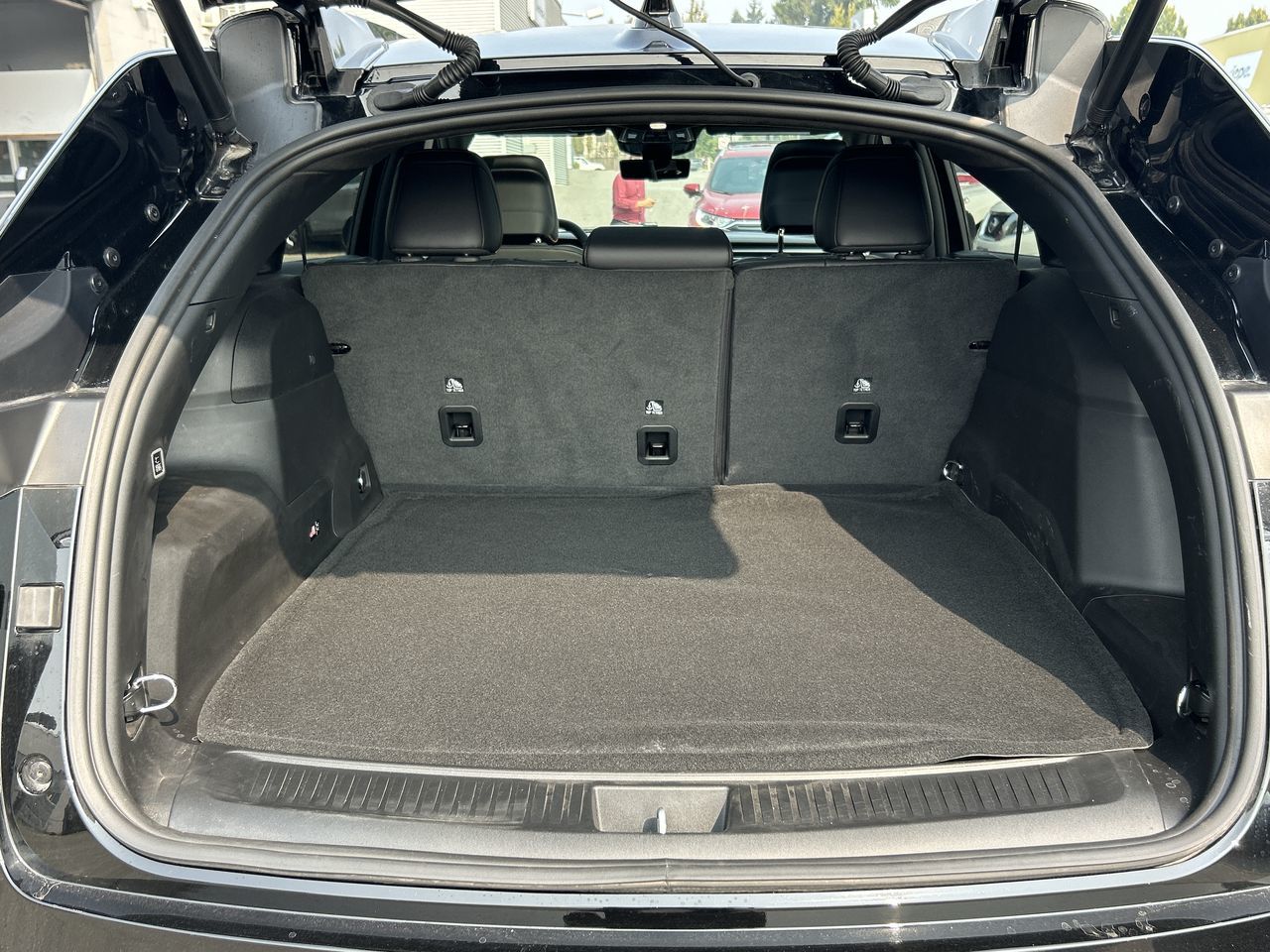 2024 Jeep Wagoneer S