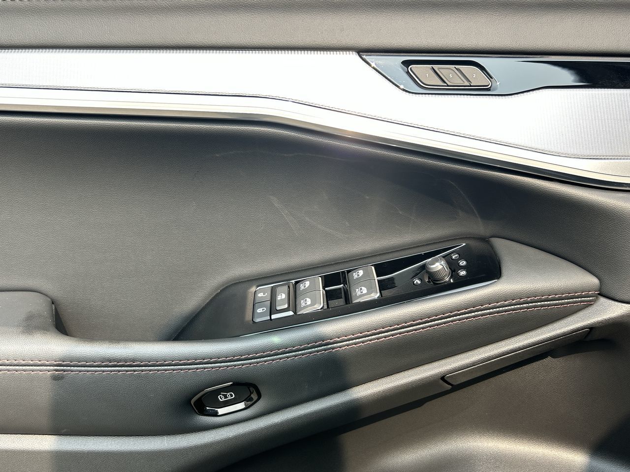 2024 Jeep Wagoneer S